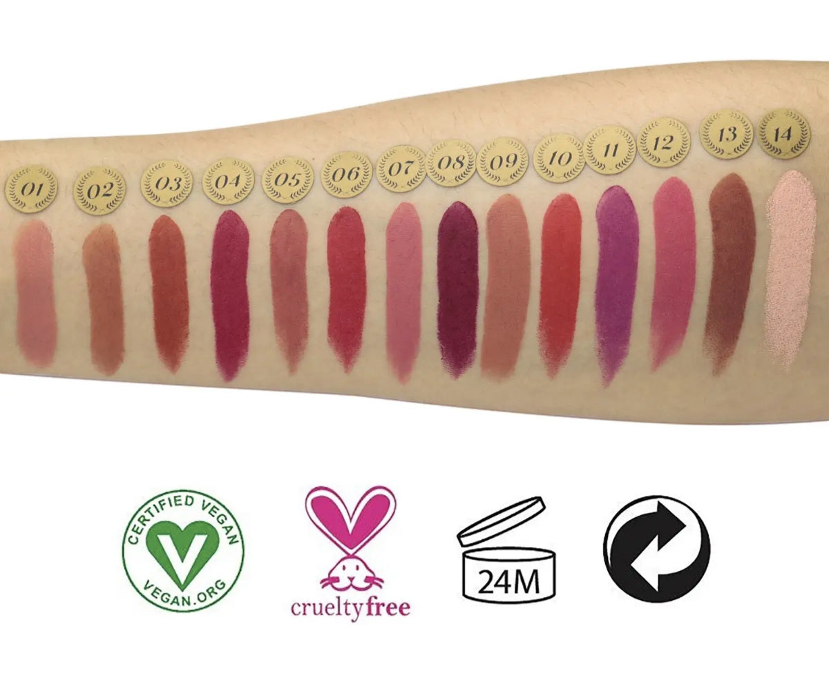 LuxeLips: Where Elegance Meets Ever Shade